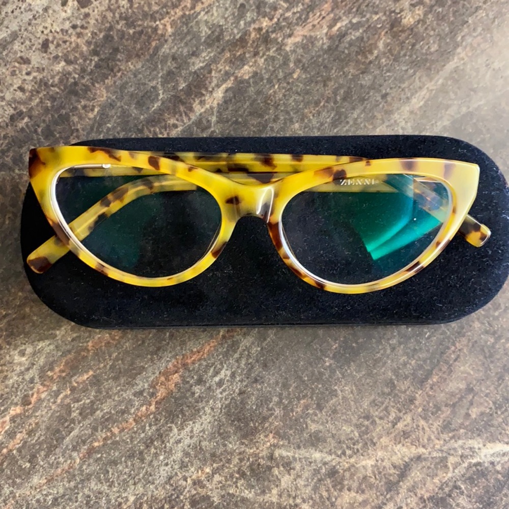 Cat Eye Frames